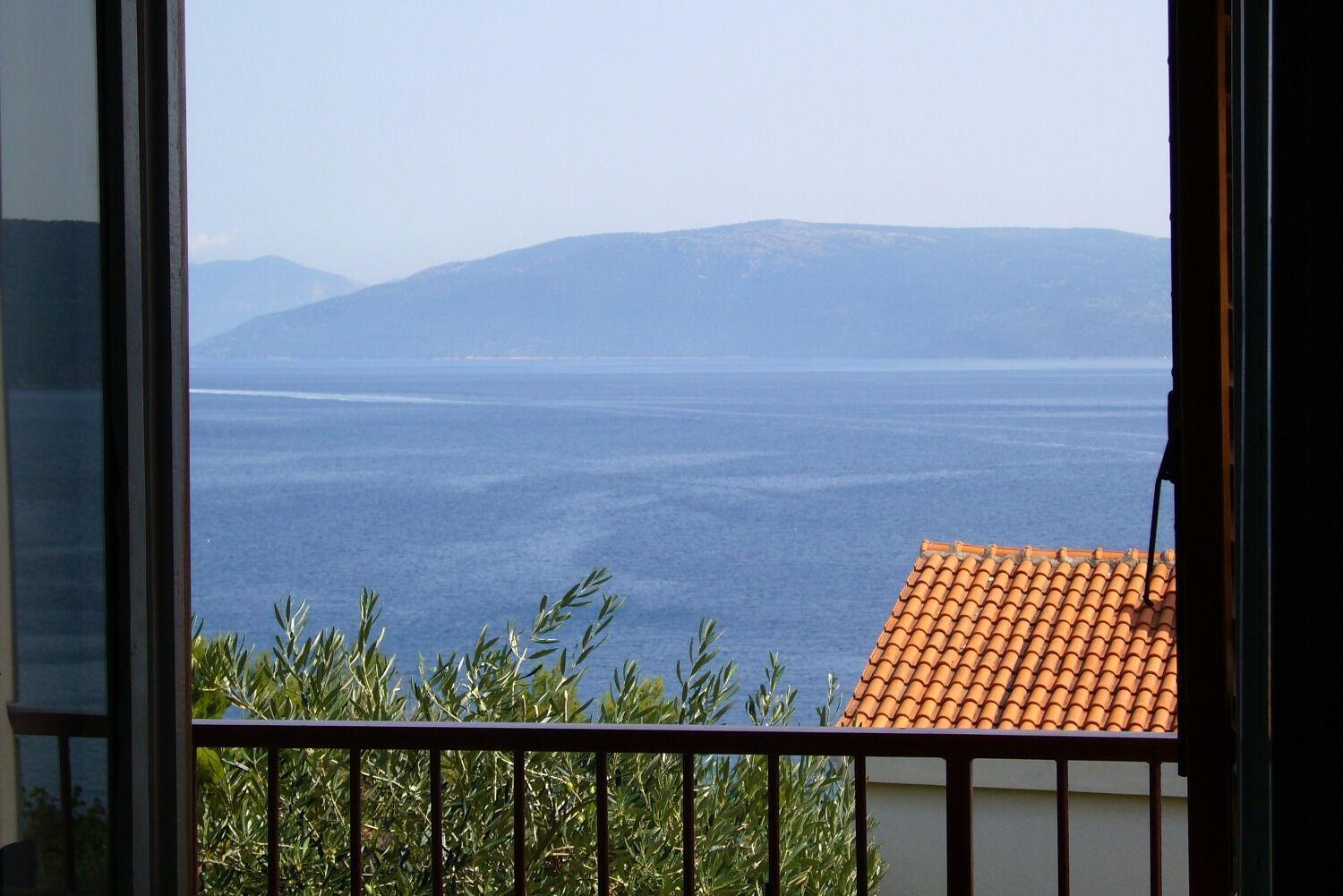 Apartments Griv - Close To The Sea Valun Exterior photo