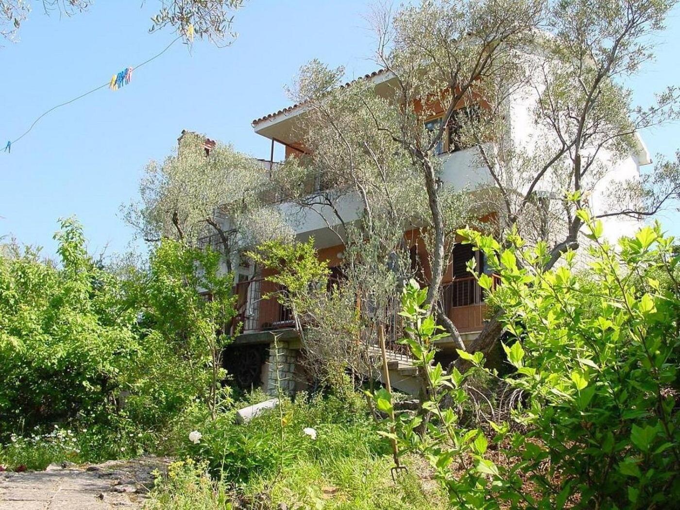 Apartments Griv - Close To The Sea Valun Exterior photo